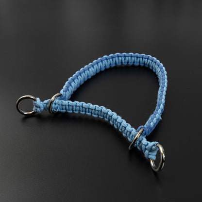 Blue Collar Closeup - Round-Braid Stride Leash Kit